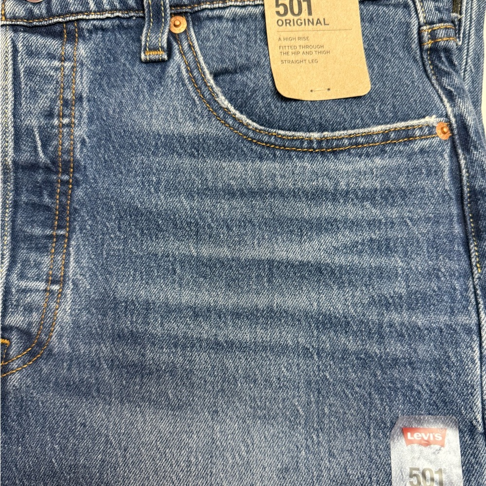 NEW! Levi’s 501 32x30 Size 14 High Rise Jeans